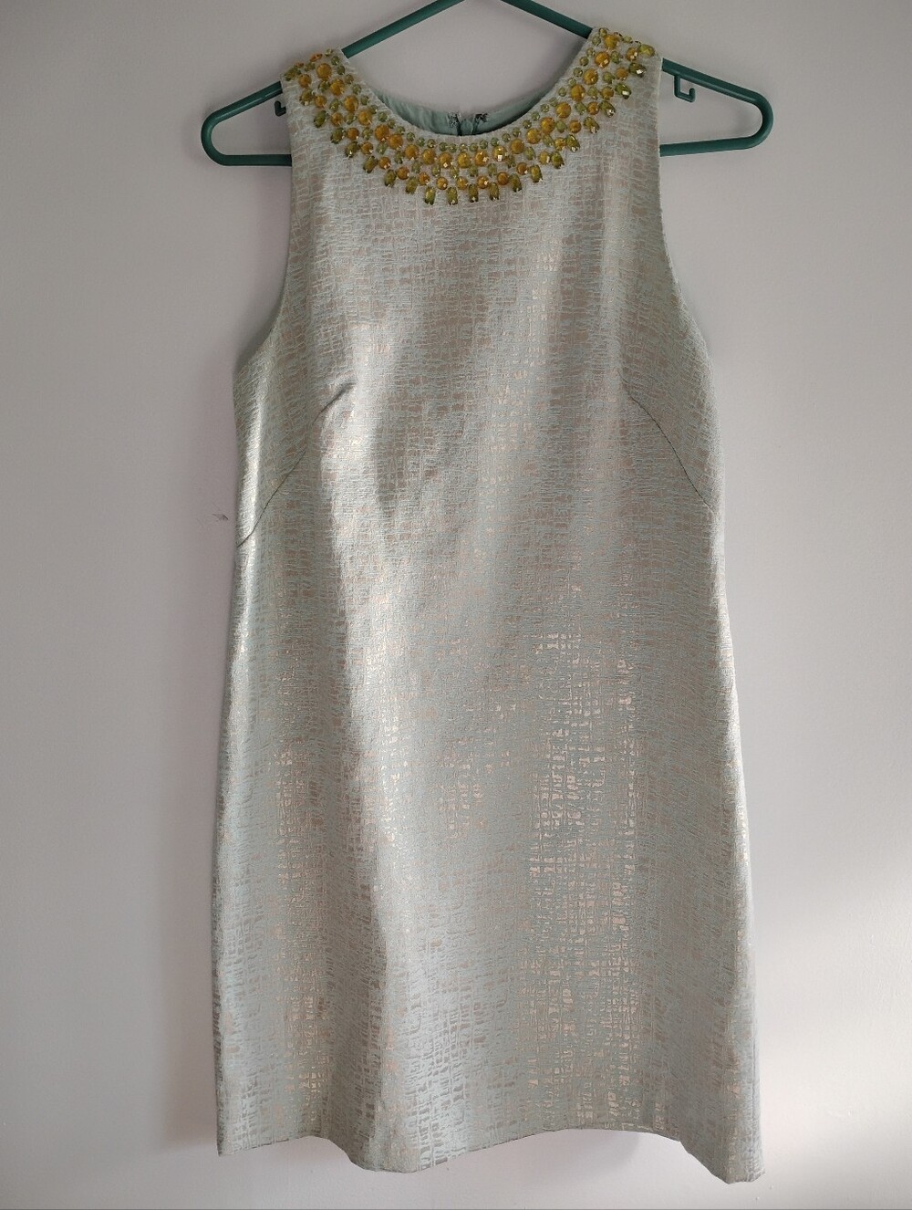 Maggy London Lt Blue/Silver Beaded Neckline Dress Size 6